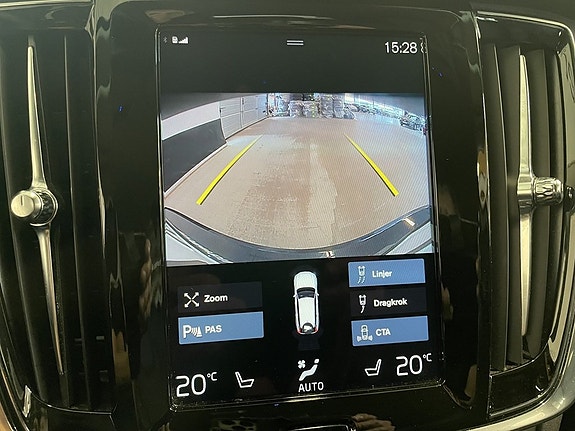 Volvo V90 22 of 25