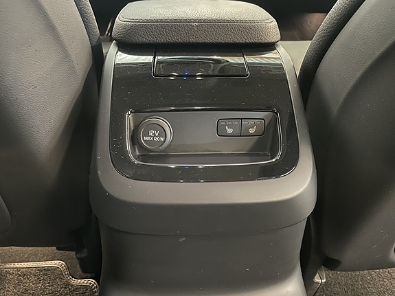 Volvo V90 25 of 25