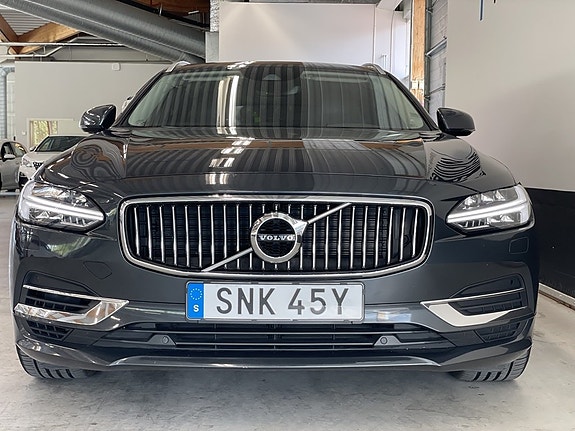 Volvo V90 3 of 25