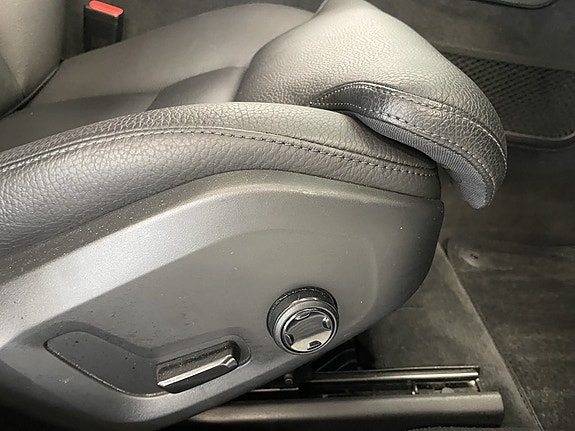 Volvo V90 18 of 25