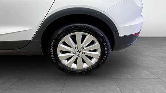 Seat Arona 6 of 17