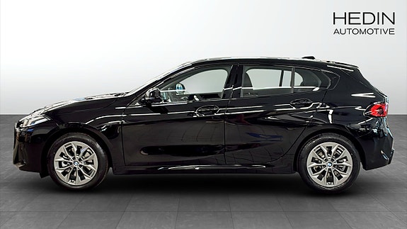 BMW 120 6 of 12