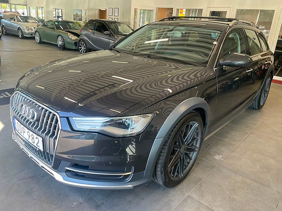 Audi A6 allroad 2 of 5