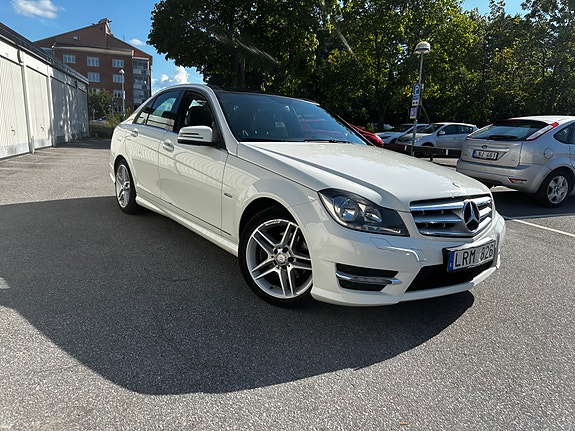 Mercedes-Benz C180 8 of 8