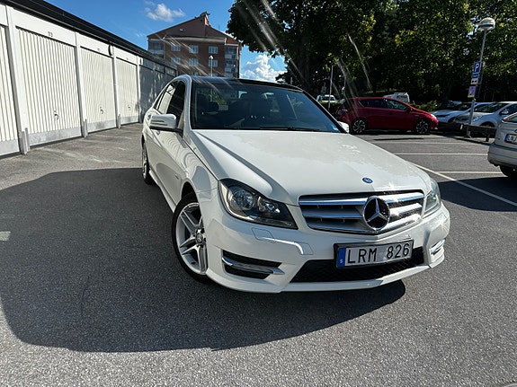 Mercedes-Benz C180 3 of 8