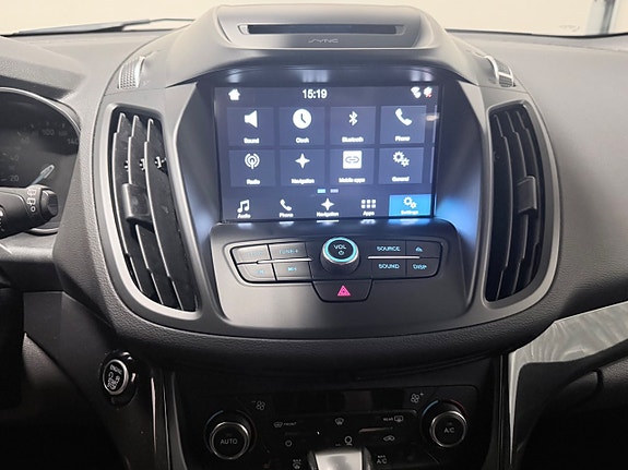 Ford Kuga 19 of 21