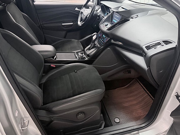 Ford Kuga 12 of 21