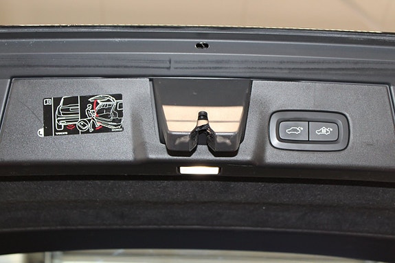 Volvo V90 Cross Country 23 of 27