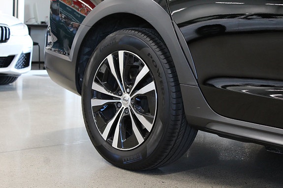 Volvo V90 Cross Country 12 of 27