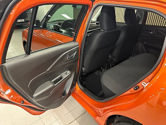 Suzuki Swift 13 of 14