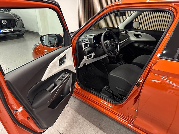 Suzuki Swift 7 of 14