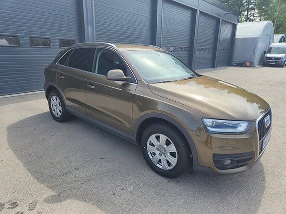 Audi Q3 4 of 11