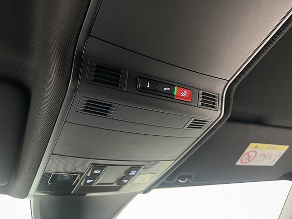 Volkswagen Tiguan Allspace 29 of 30