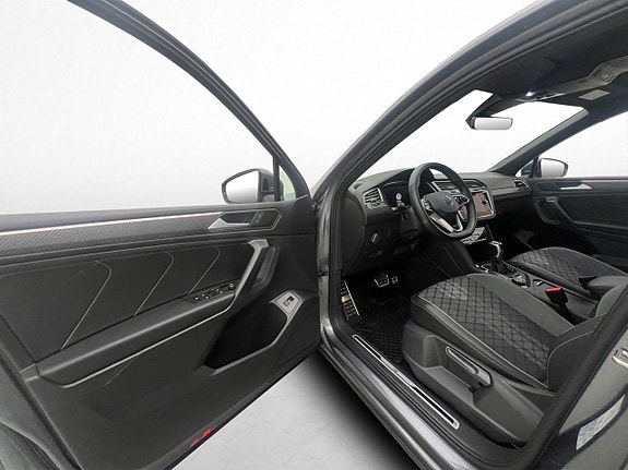 Volkswagen Tiguan Allspace 9 of 30