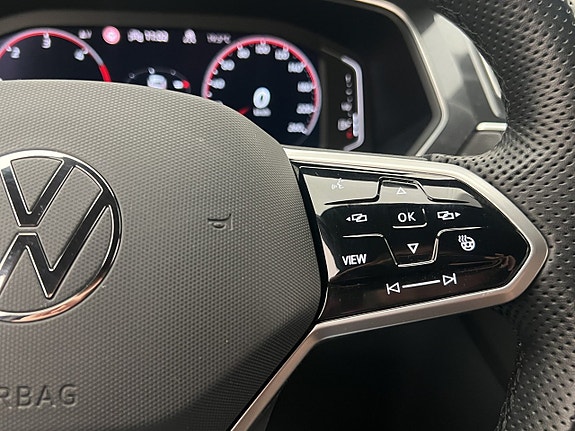 Volkswagen Tiguan Allspace 15 of 30
