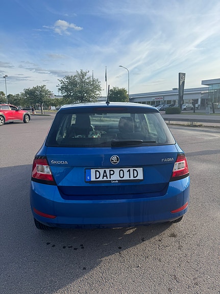 Skoda Fabia 3 of 5