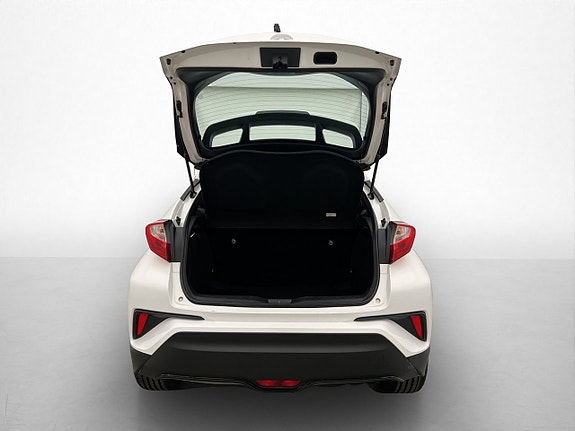 Toyota C-HR 24 of 29
