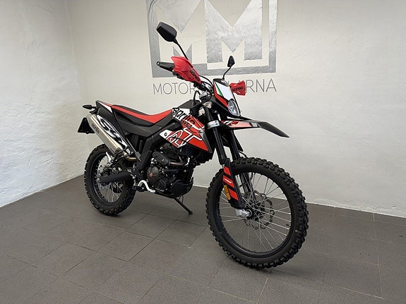 Aprilia RX 125 - A1 lätt MC 4 of 5