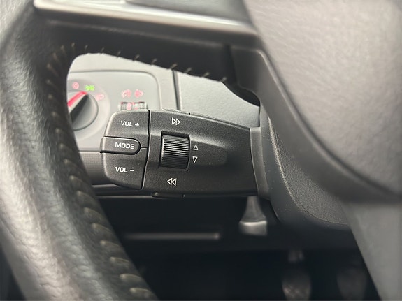 Seat Ibiza 14 of 21