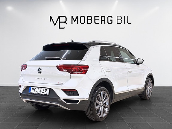 Volkswagen T-Roc 4 of 16