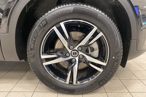 Volvo XC40 12 of 12