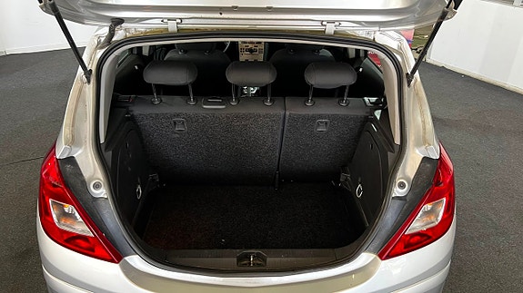 Opel Corsa 7 of 11