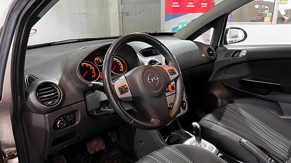 Opel Corsa 10 of 11