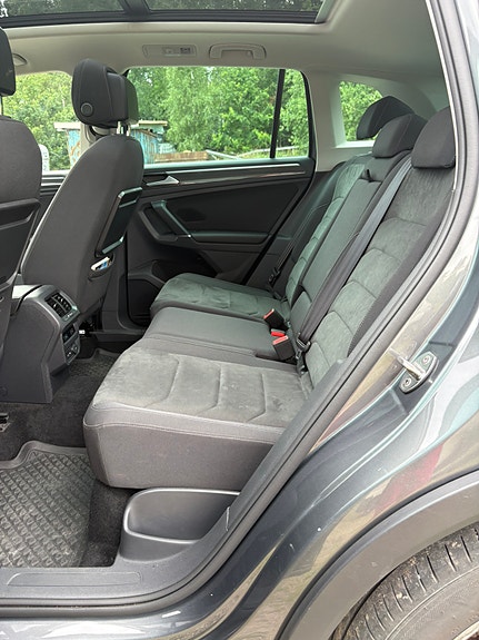 Volkswagen Tiguan 8 of 14