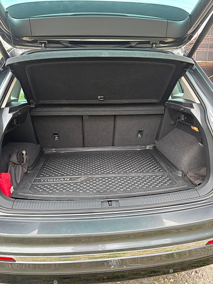Volkswagen Tiguan 9 of 14