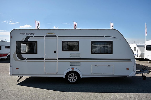 Weinsberg 480 EU CaraOne, Långbäddar 2 of 5