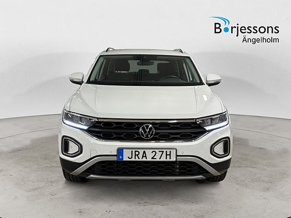 Volkswagen T-Roc 5 of 5