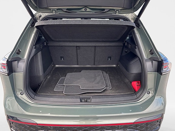 Volkswagen Tiguan 13 of 13