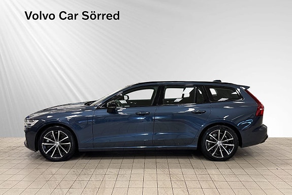 Volvo V60 3 of 5