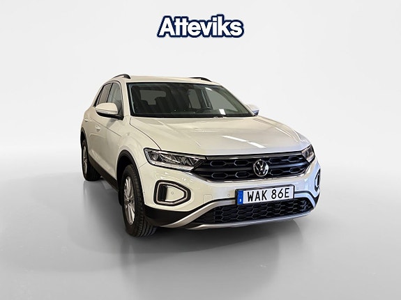 Volkswagen T-Roc 5 of 9