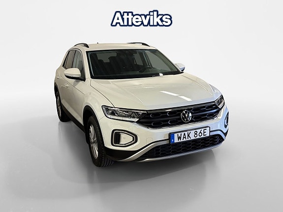 Volkswagen T-Roc 6 of 9