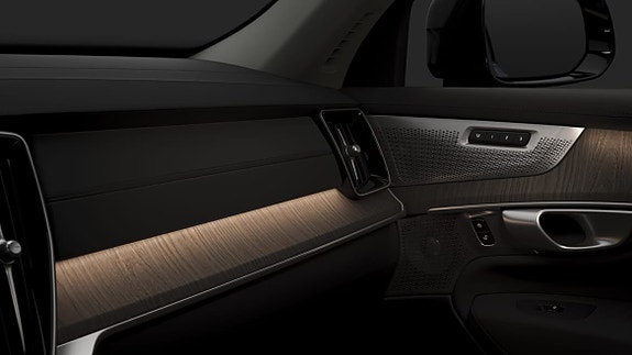 Volvo XC90 9 of 11