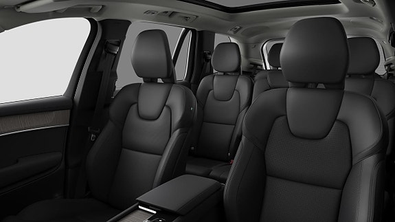 Volvo XC90 6 of 11