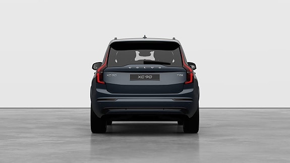 Volvo XC90 4 of 11