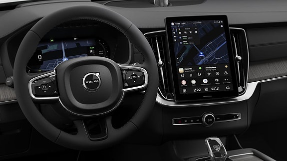 Volvo XC90 11 of 11