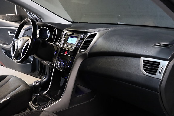 Hyundai i30 14 of 23