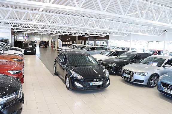Hyundai i30 3 of 23