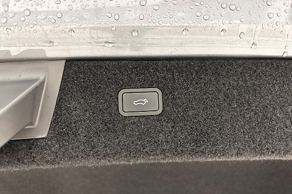 Polestar 4 16 of 18