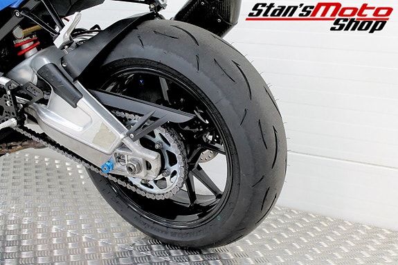BMW Motorrad S 1000 RR Yoshimura 14 of 18