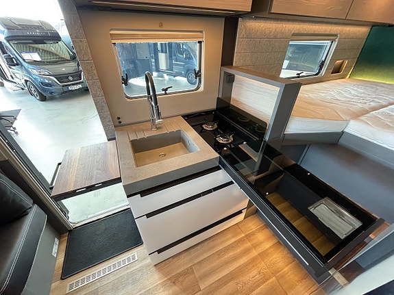 Niesmann + Bischoff iSmove 6.9 E / ALDE / Hydraul-ben / Solcell 220w / Litium450ah/F2F/ 19 of 30