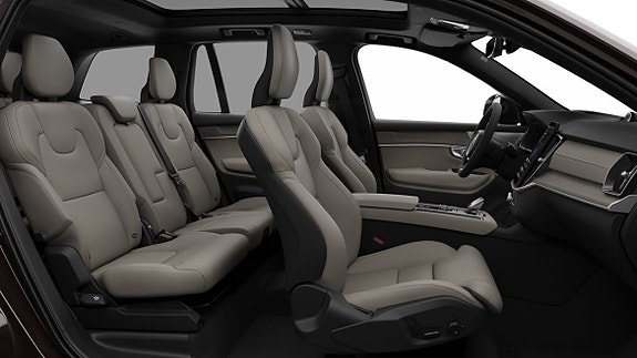 Volvo XC90 8 of 10