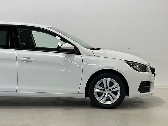 Peugeot 308 SW 6 of 19