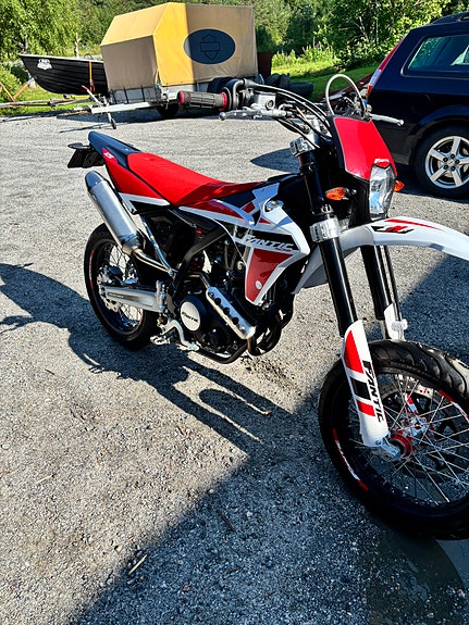 Fantic 125-4T 2 of 2
