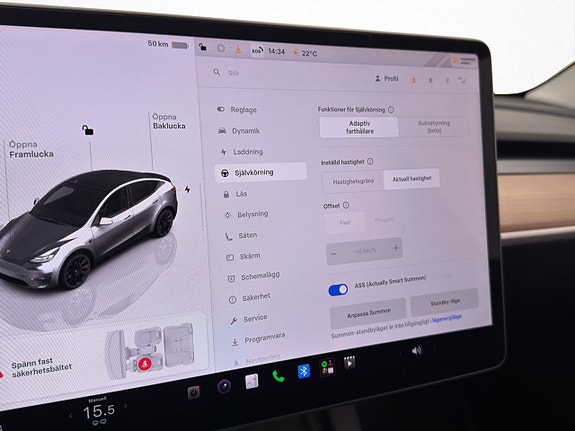 Tesla Model Y 18 of 30