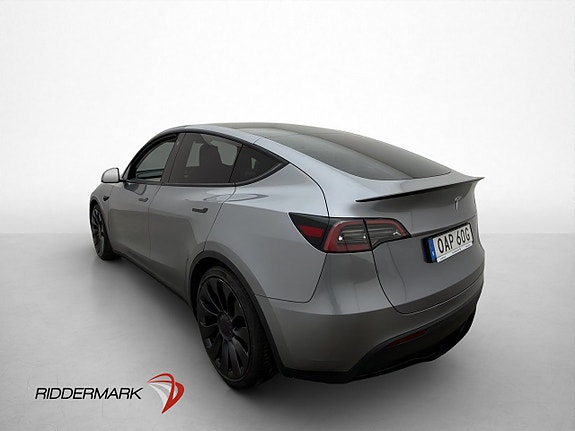 Tesla Model Y 6 of 30