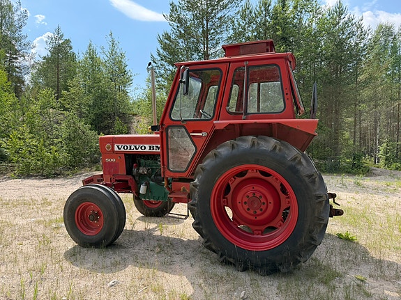 Volvo BM500 2 of 5